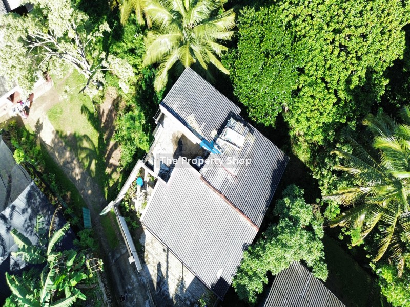 15P House for sale in "Owala road", Kiribathkumbura, Peradeniya.